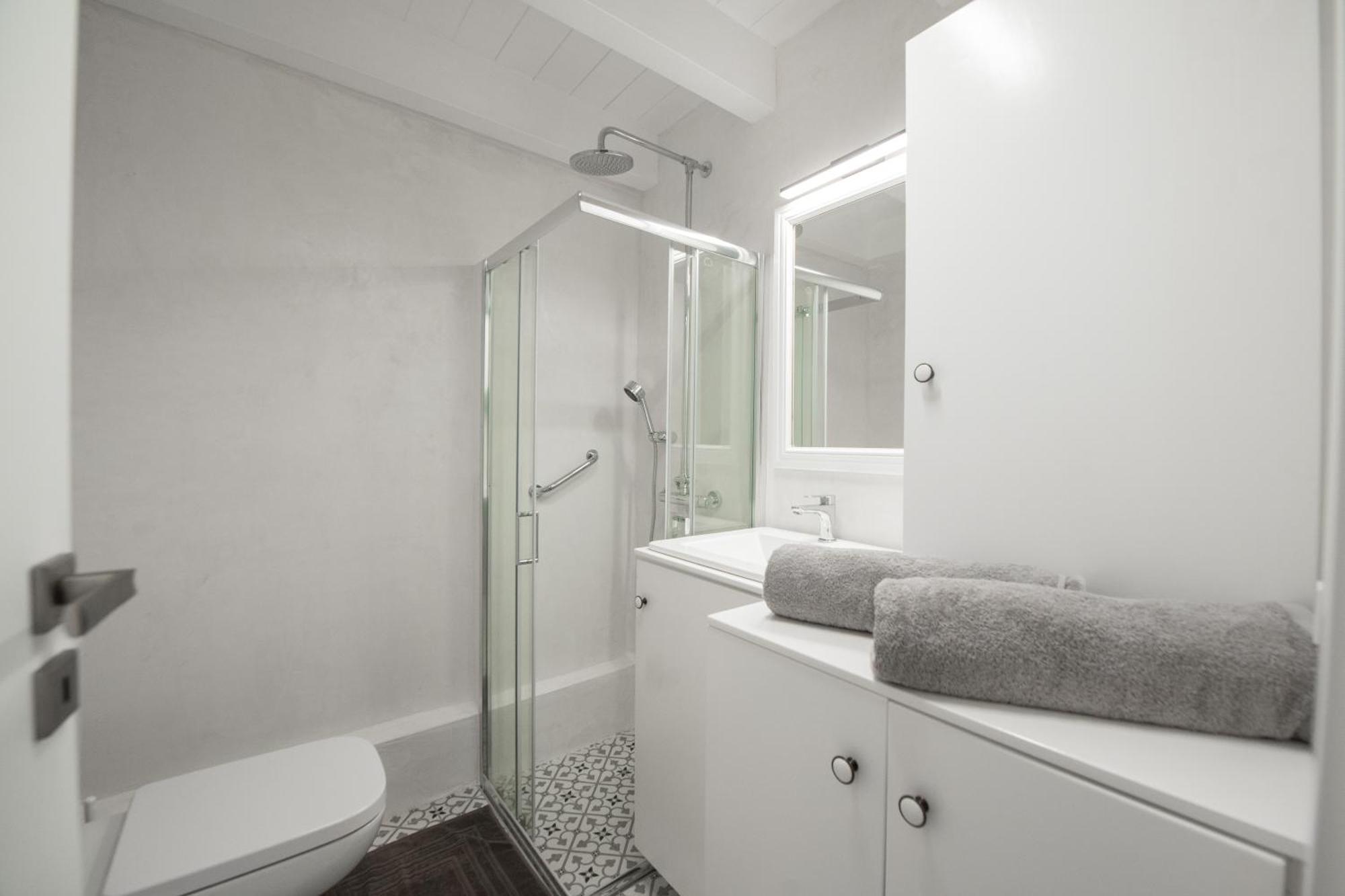 Porto Harani Seaside Apartments Сімі Екстер'єр фото