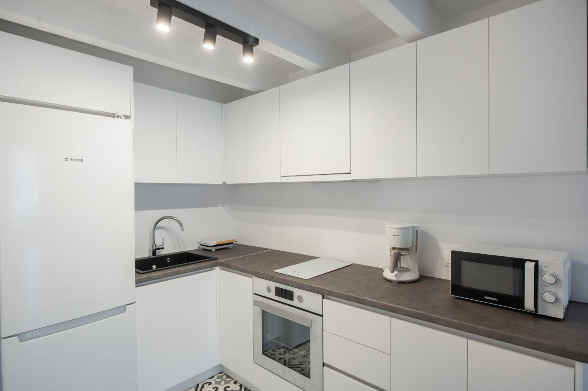 Porto Harani Seaside Apartments Сімі Екстер'єр фото