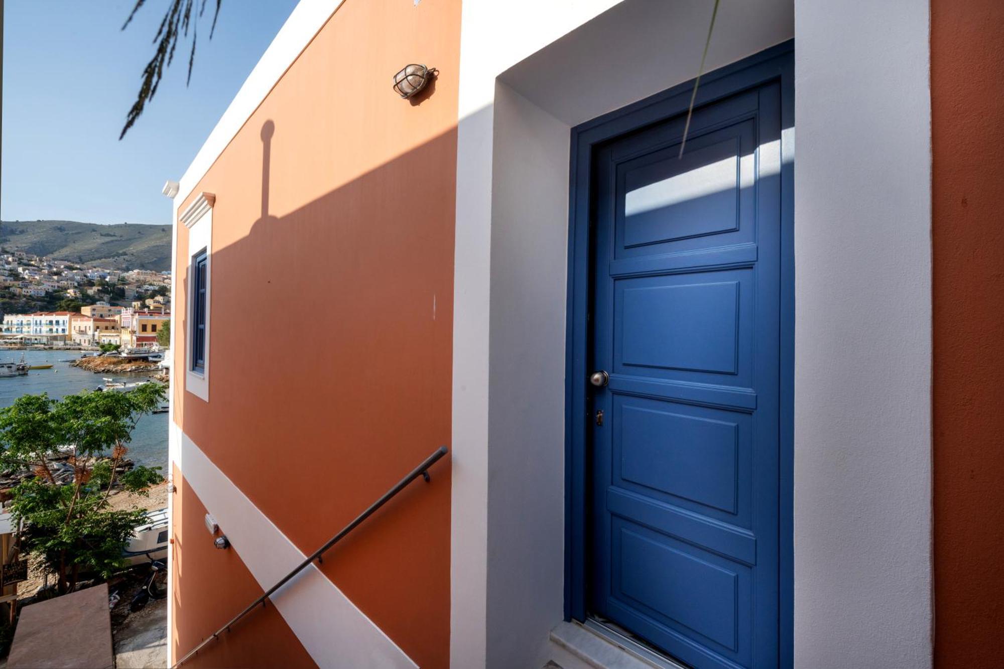 Porto Harani Seaside Apartments Сімі Екстер'єр фото